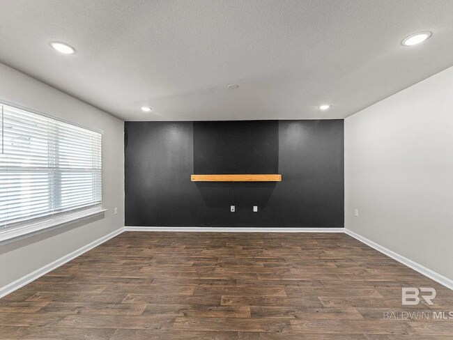 Foto del edificio - 10767 War Emblem Ave