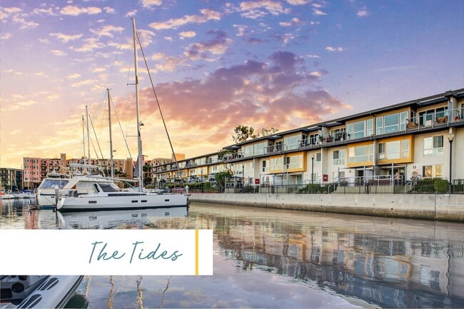 Building Photo - Marina Harbor