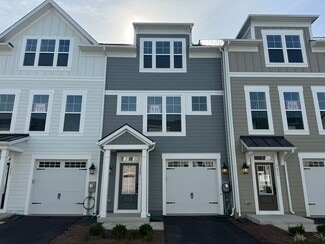 Building Photo - 3465 Monterey Dr