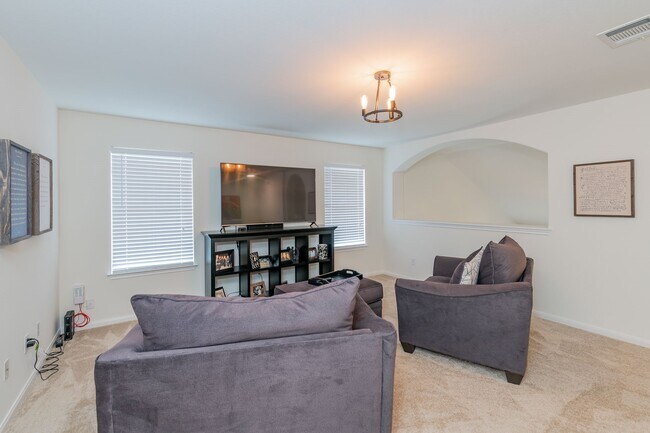 Foto del edificio - 4004 Rocky Shore Ln