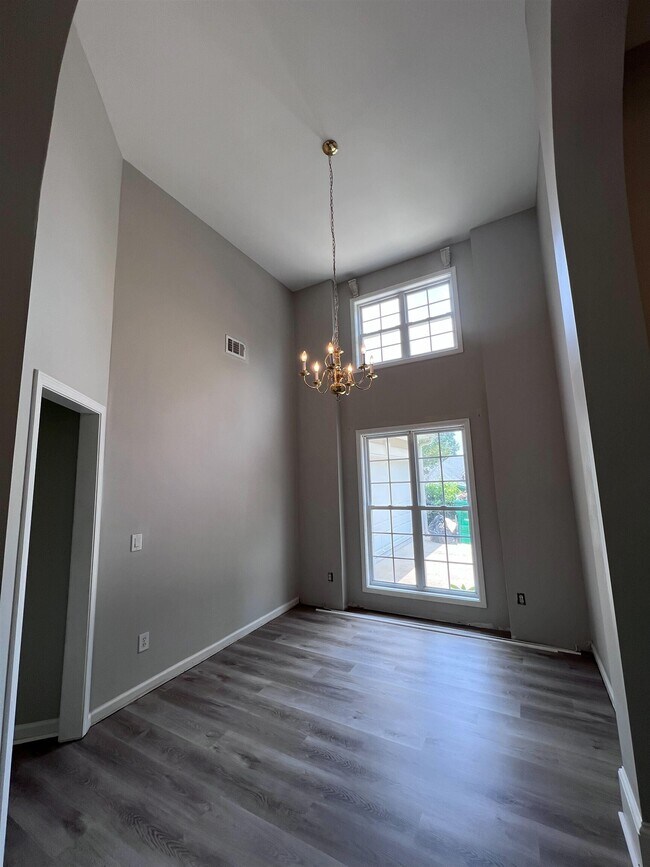Building Photo - 2676 Neighborhood Walk