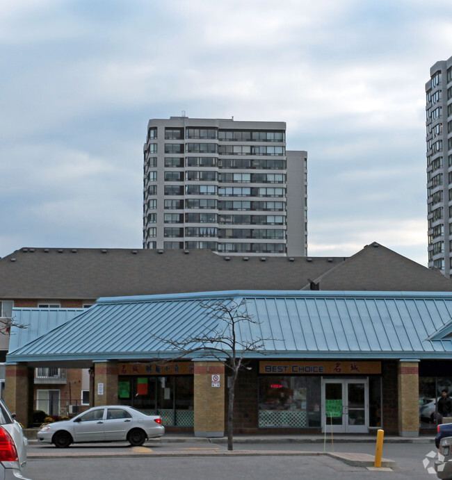 Building Photo - The Ambassadors III