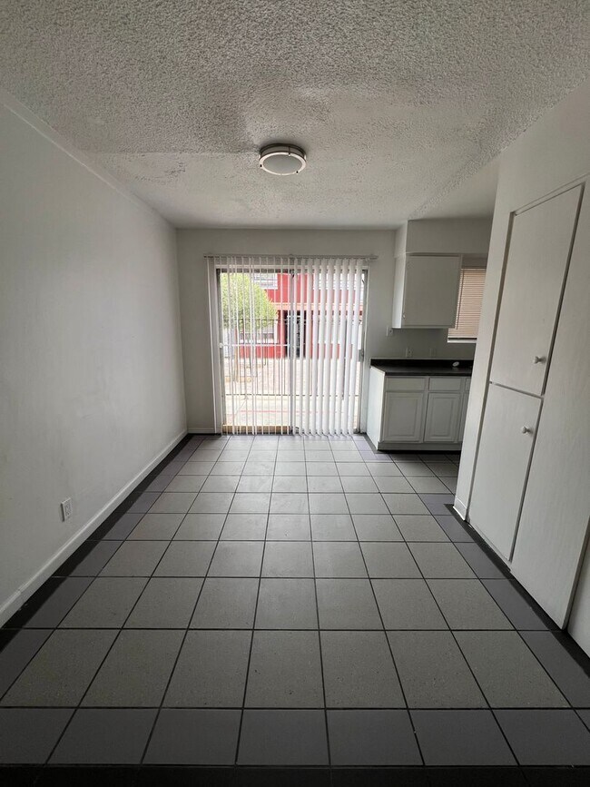Foto del edificio - 521 S Maryland Pkwy
