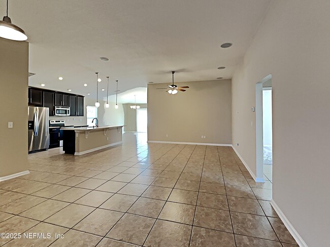 Foto del edificio - 1865 Woodland Glen Road