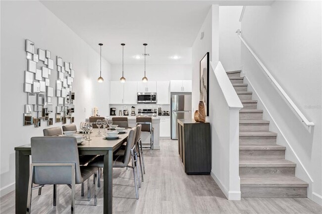 Foto del edificio - 396 Famagusta Dr