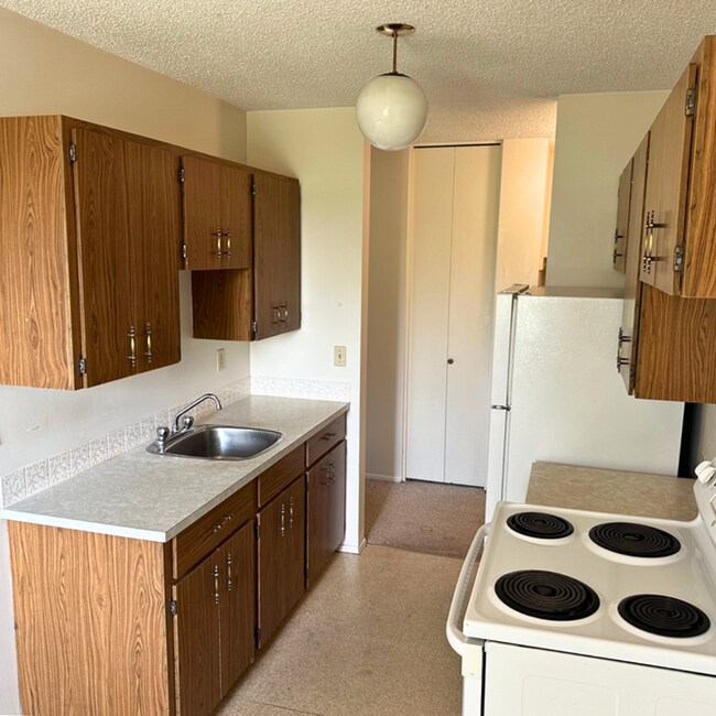 Photo du bâtiment - 10601-10100 100 St