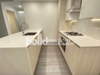 Photo du bâtiment - 488 W 58th Ave