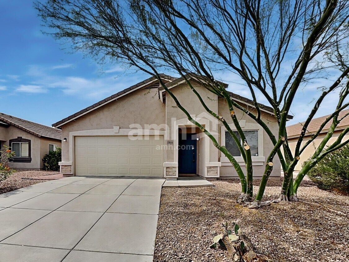 Foto principal - 22644 W Pima St