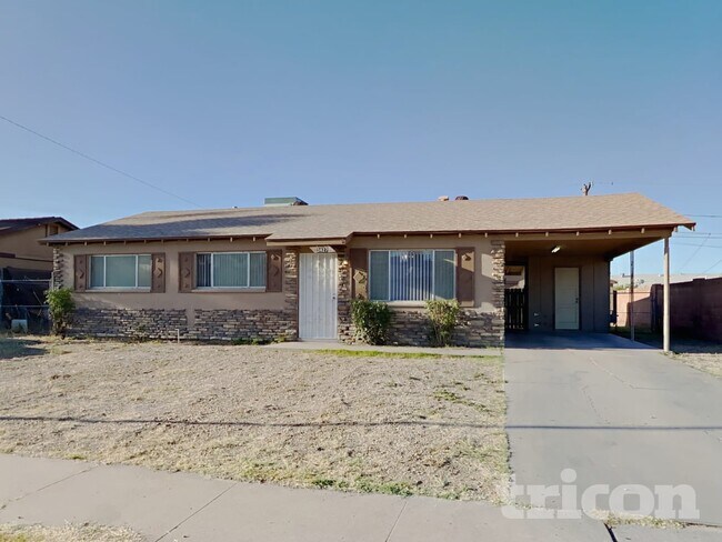 Foto del edificio - 3427 W Rosewood Ave