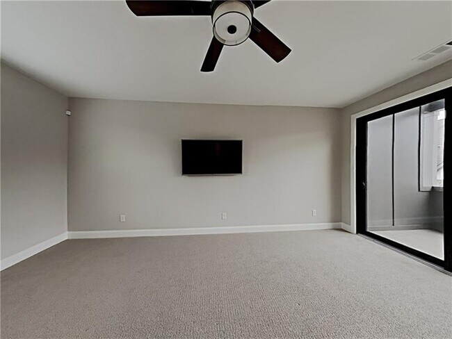 Foto del edificio - 509 Broadview Pl NE