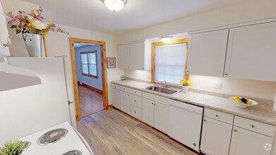 KITCHEN - 1206 W Ash St