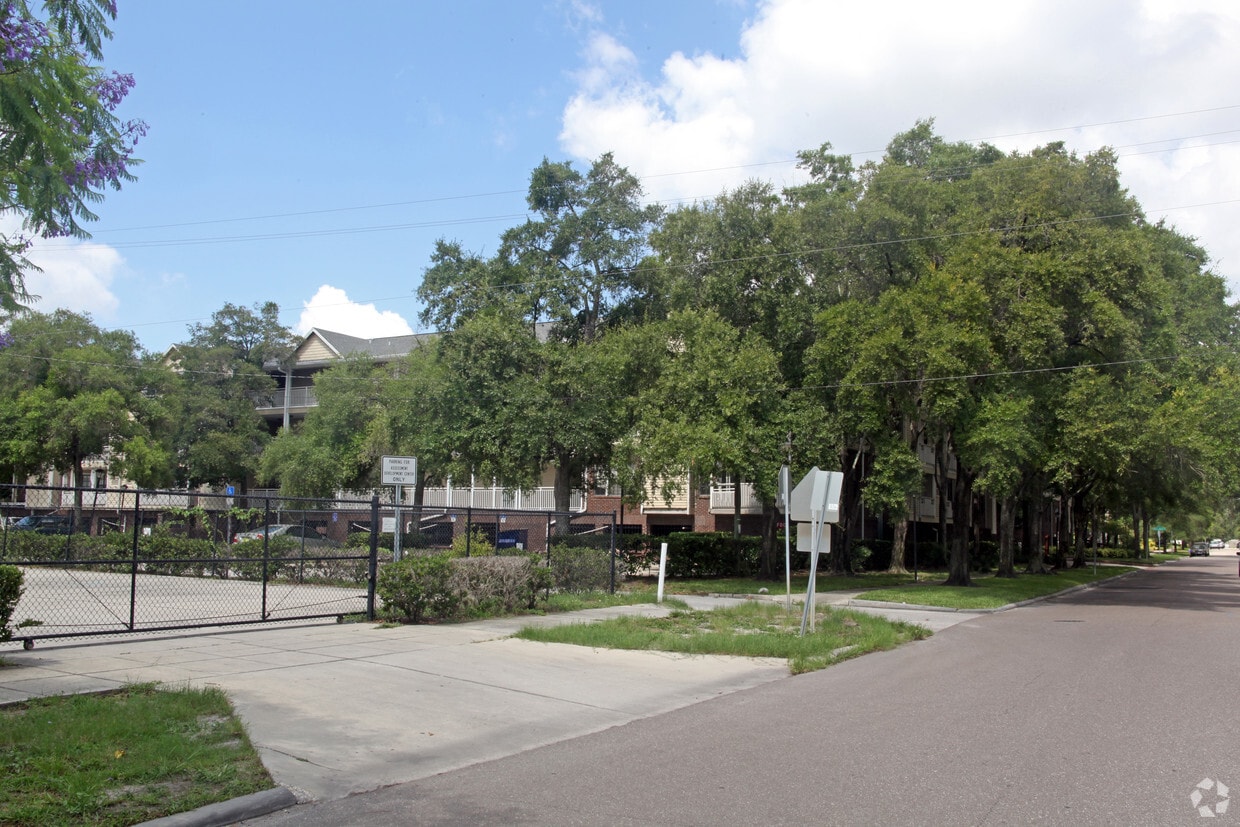 Hyde Park Place Apartments Tampa, FL