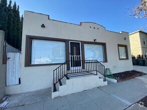 Building Photo - 911 Beryl St