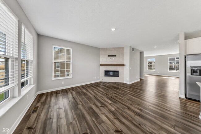 Foto del edificio - 6988 Sunstone Pl