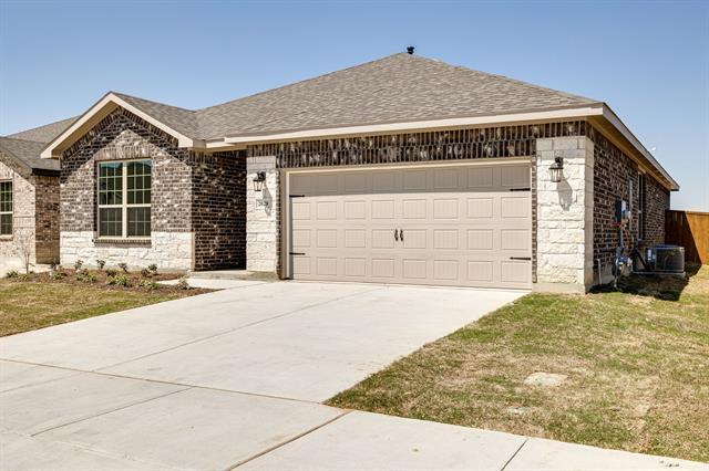 Building Photo - 2028 Gill Star Dr