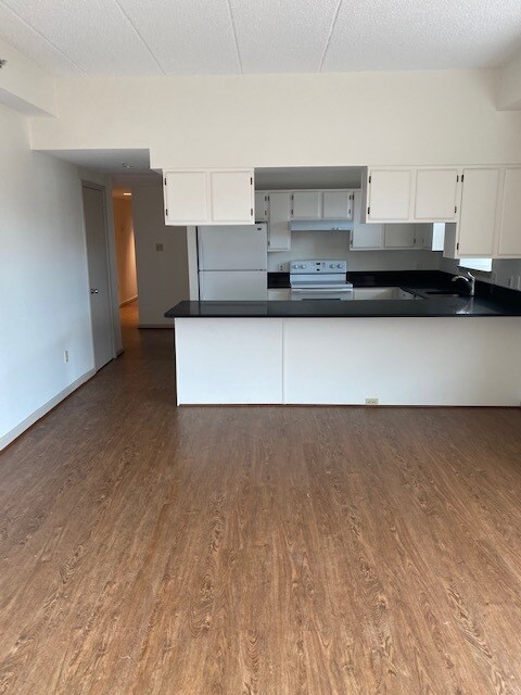 Building Photo - 1251 Bank Aly NW