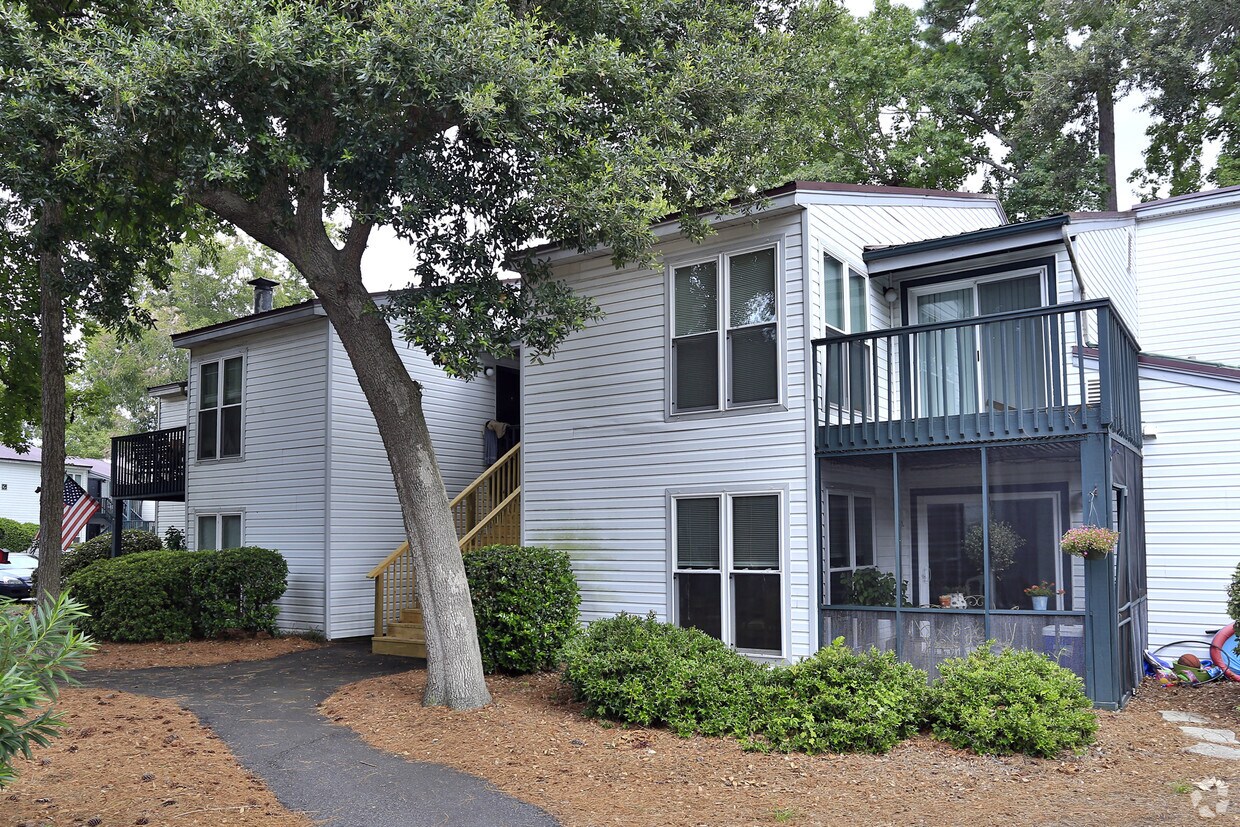 Crickentree Apartments in Mount Pleasant, SC