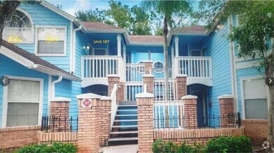 Building Photo - 2719 N Poinciana Blvd