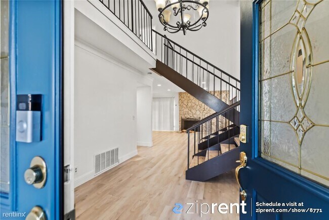 Foto del edificio - 5 br, 3 bath House - 2025 Park Royal Drive...
