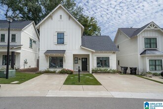 Building Photo - 1509 Cottage Grv