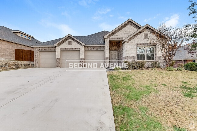 Building Photo - 2109 Lorrie Ln