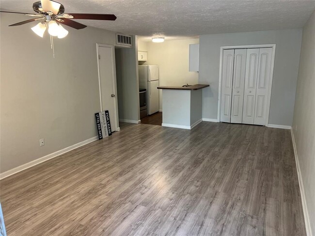 Building Photo - 3224 Timmons Ln