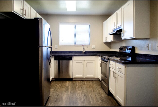 Building Photo - 1818 W 700 N