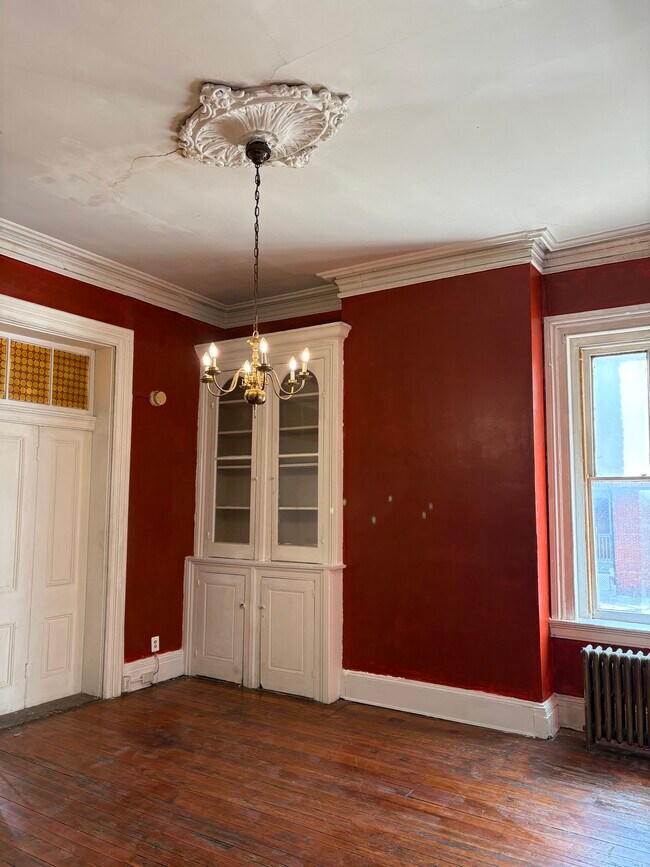 Foto del edificio - 1327 W Fayette St