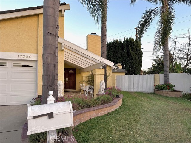 Building Photo - 17320 Alexandra Cir