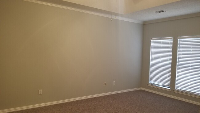 Building Photo - 4921 Arborgate Dr Arlington TX 76017