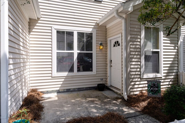 Building Photo - 5813 Wrightsville Ave
