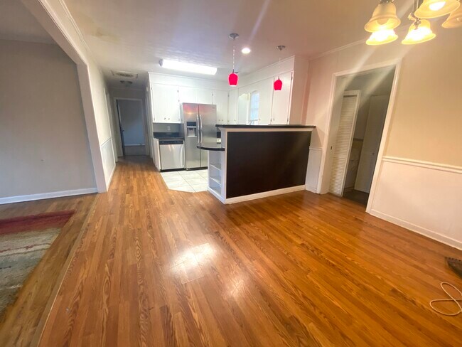 Foto del edificio - 2741 Kool Park Rd NE
