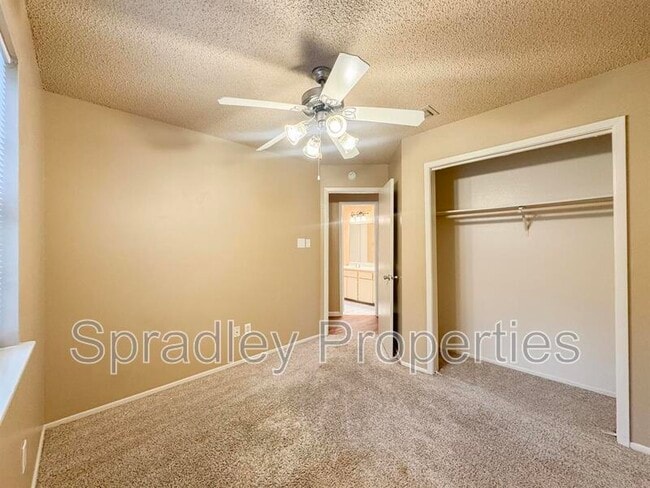 Foto del edificio - 9306 Trailridge Dr