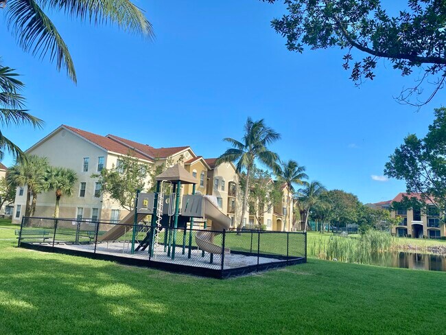 Foto del edificio - 4241 San Marino Blvd