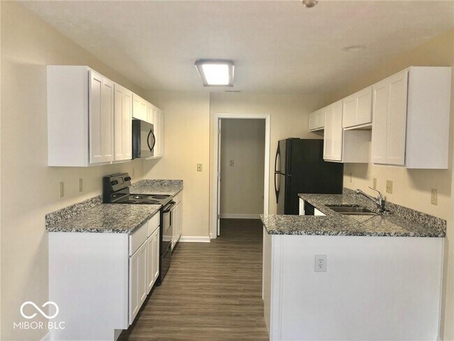 Foto del edificio - 4946 Lewiston Dr