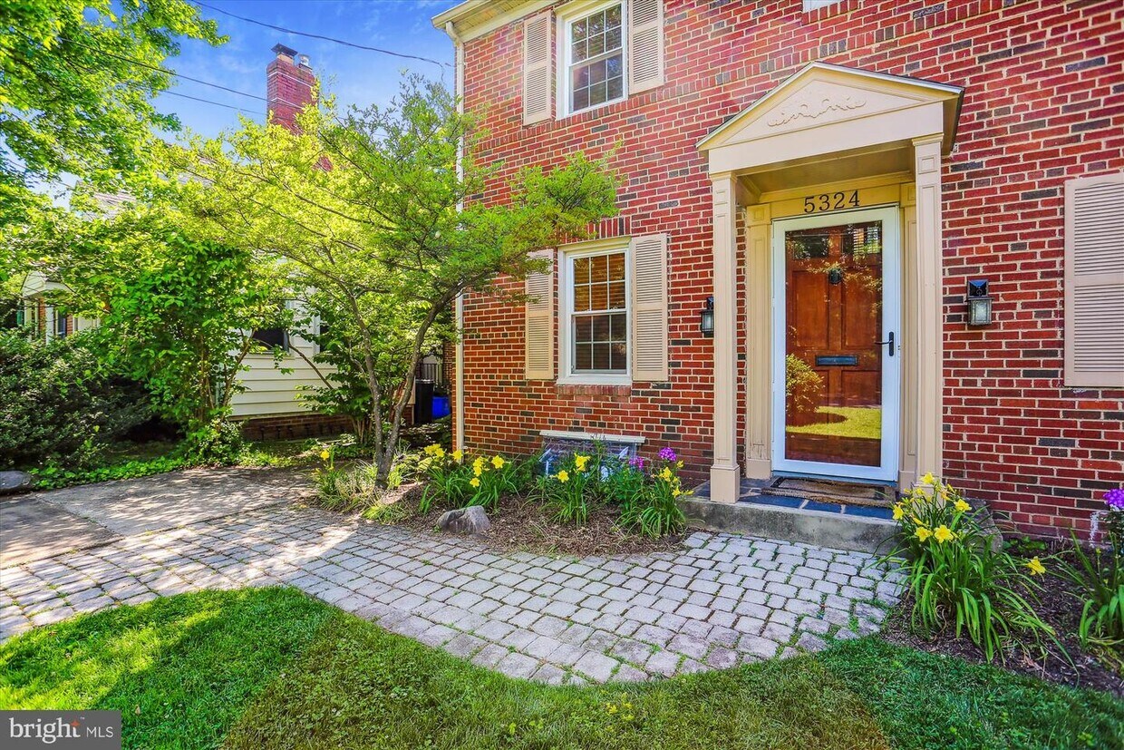 5324 Baltimore Ave, Chevy Chase, MD 20815 House Rental in Chevy Chase, MD