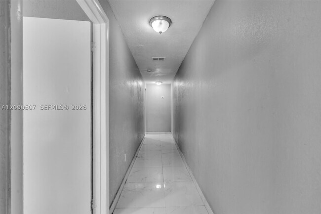 Building Photo - 285 NW 44th St