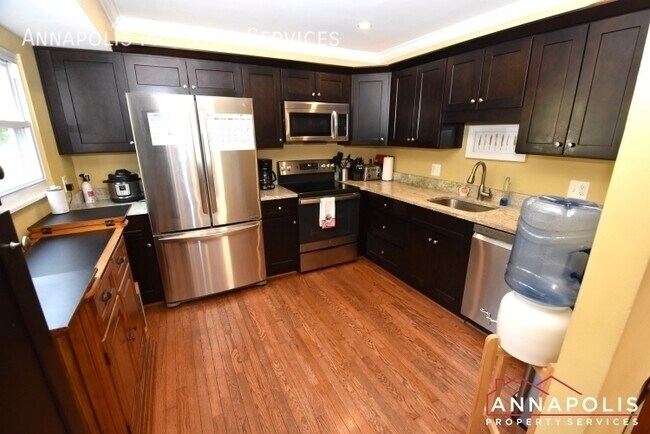 Foto del edificio - 957 Highpoint Dr
