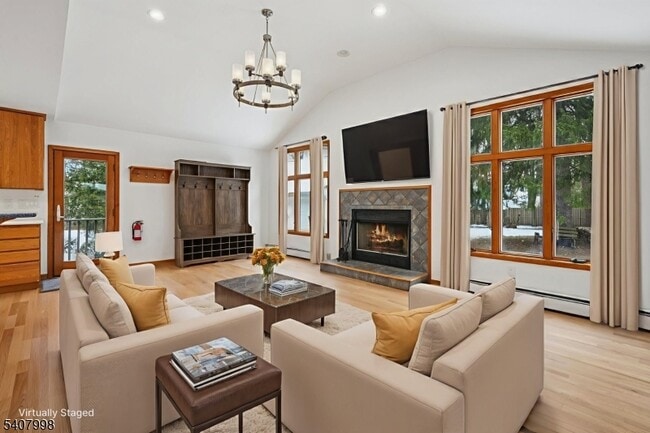 Building Photo - 20 Fairmount Rd