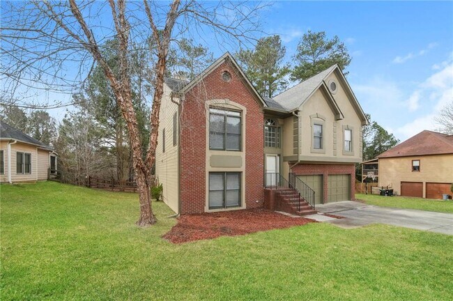 Building Photo - 3423 N Cook Rd