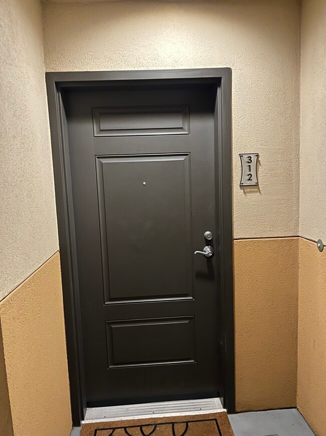 #312 entrance - 3877 Pell Pl