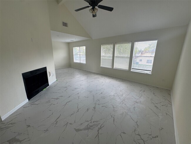 Foto del edificio - 12827 Waybridge St