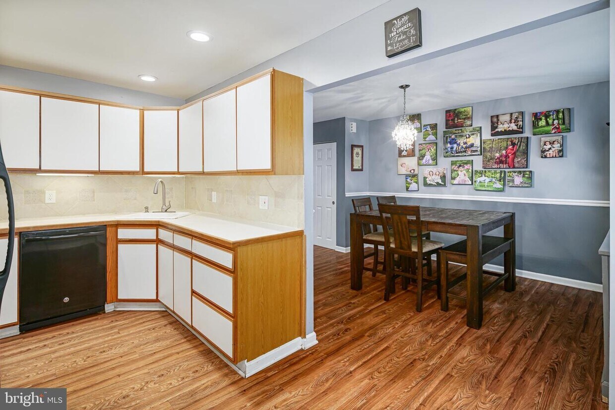 12230 Medford Rd, Philadelphia, PA 19154 Townhome Rentals in
