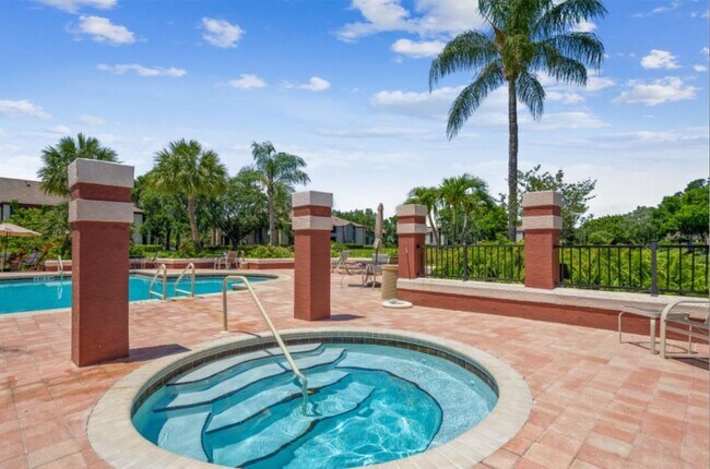 Foto del edificio - 10263 Gandy Blvd N