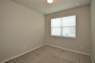 Building Photo - 9821 Prairie Garden Ln