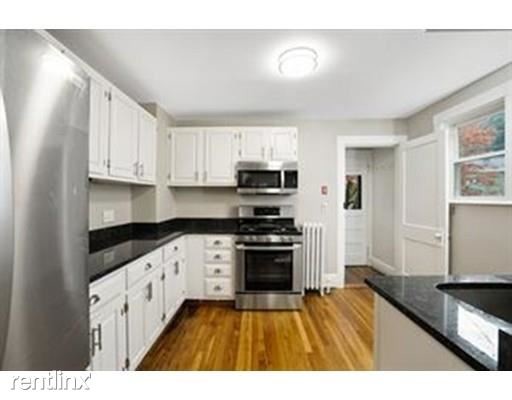 Primary Photo - 506 Washington St