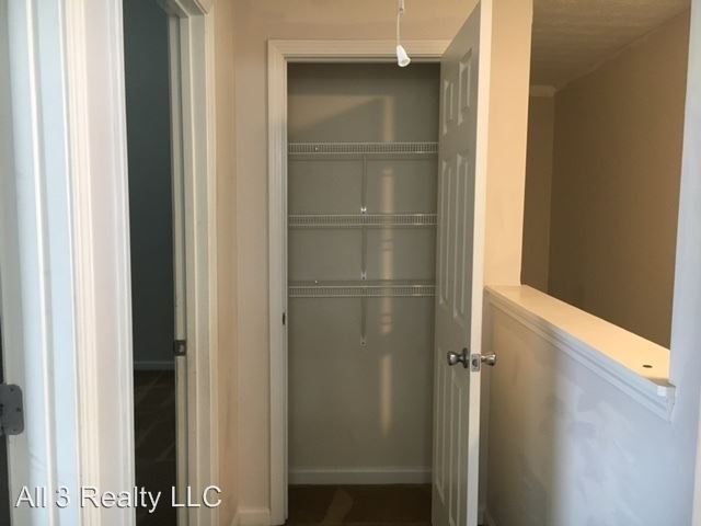 Building Photo - 1550 Onalee Dr