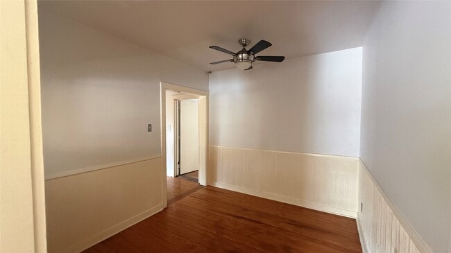 Building Photo - 2010 Taft St