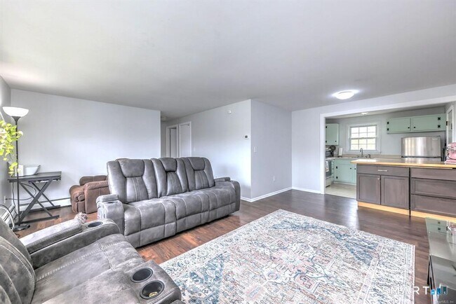 Foto del edificio - 1254 Farmington Ave