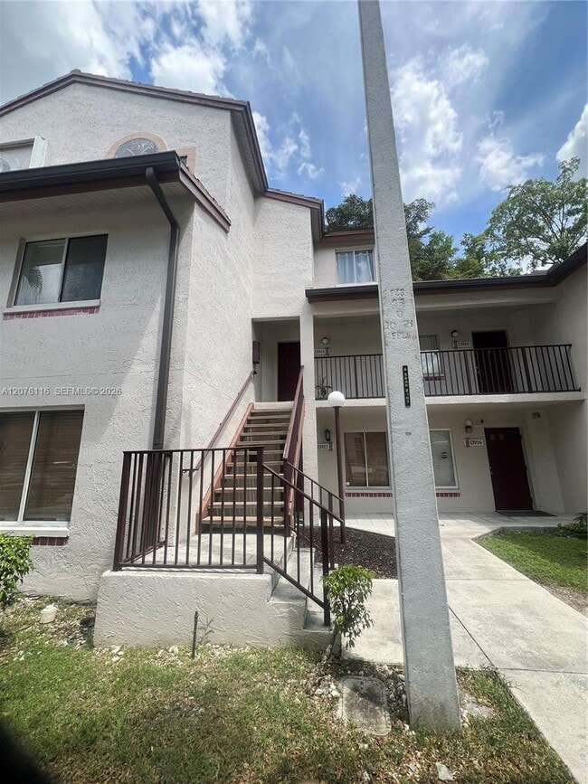 Building Photo - 13914 SW 91st Terrace